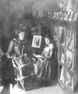 Fanny Garrido e a súa filla María del Adalid