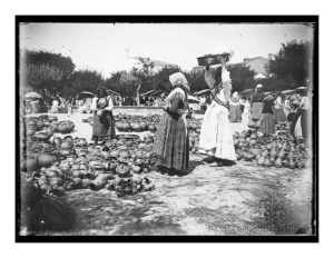 Vendedoras de olas no Campo da Leña 1910(3)
